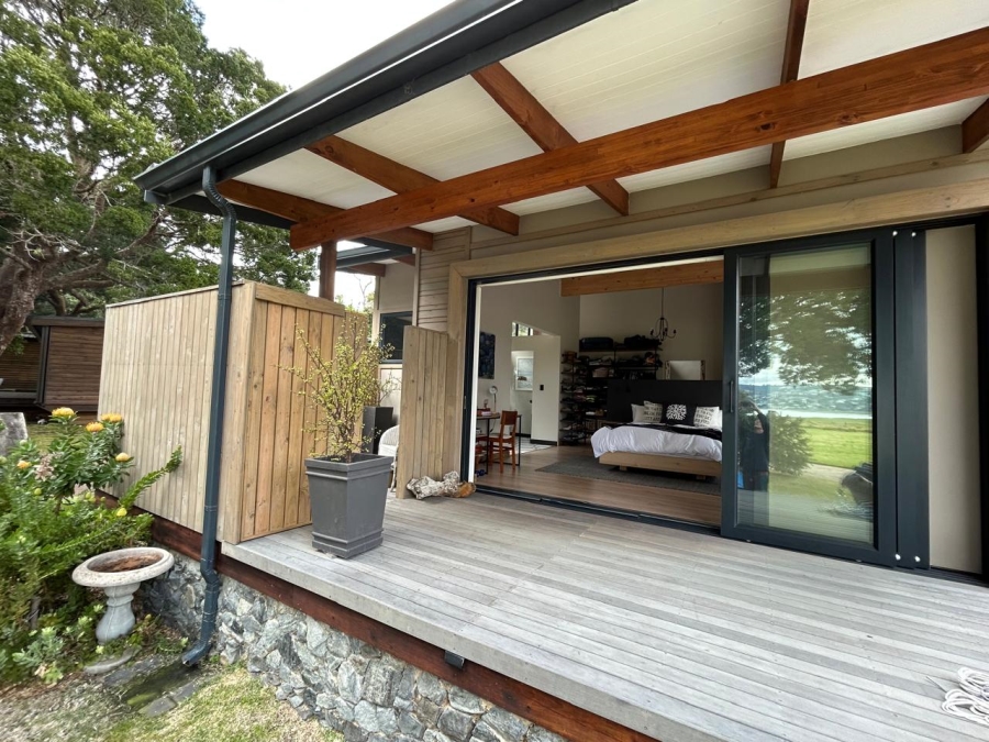 3 Bedroom Property for Sale in Brenton On Lake Western Cape